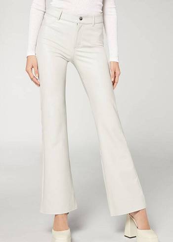 Női Calzedonia Zip and Button Coated Thermal Flared Nadrág Fehér | HU2744PQ